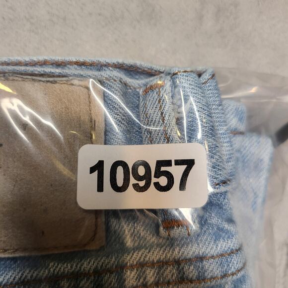 Vintage Moda Intl Jeans Womens 6 Petite Slim Light Wash USA Classic 90s Denim - Picture 10 of 10